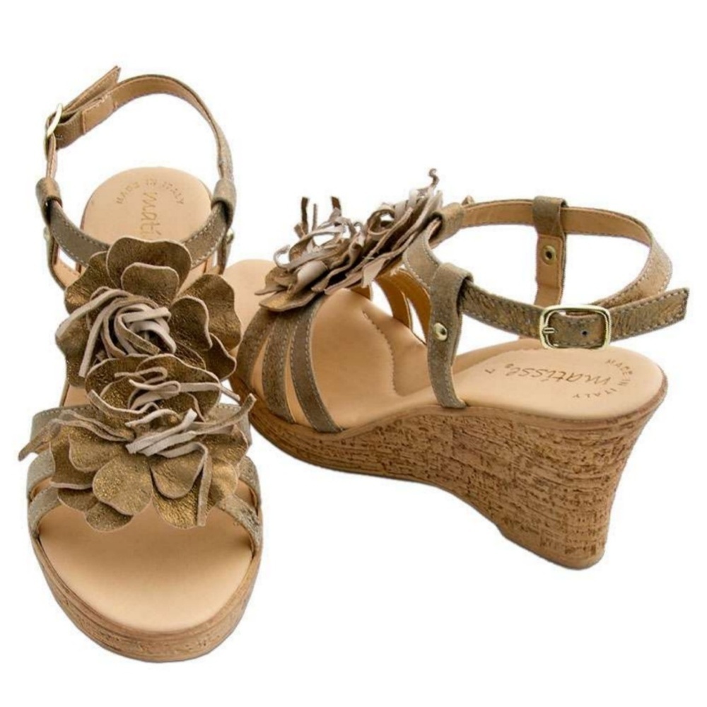 Matisse Jazz‎ Gold Ankle Strap Wedges
